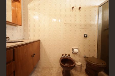 Casa para alugar com 361m², 4 quartos e 4 vagasBanheiro da Suíte 1