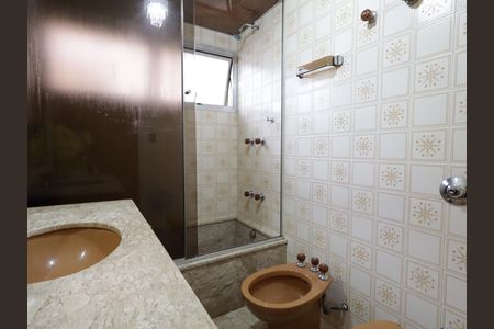 Casa para alugar com 361m², 4 quartos e 4 vagasBanheiro da Suíte 2