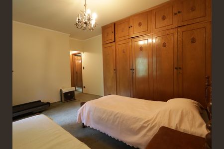 Casa para alugar com 361m², 4 quartos e 4 vagasSuíte 3