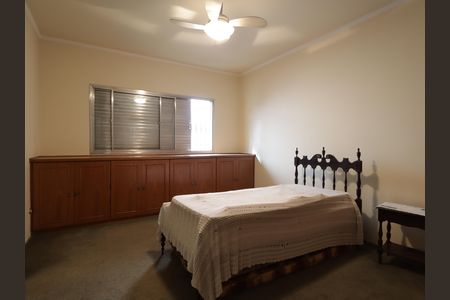Casa para alugar com 361m², 4 quartos e 4 vagasSuíte 1