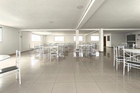 Apartamento para alugar com 46m², 2 quartos e 1 vagaÁrea comum - Salão de festas