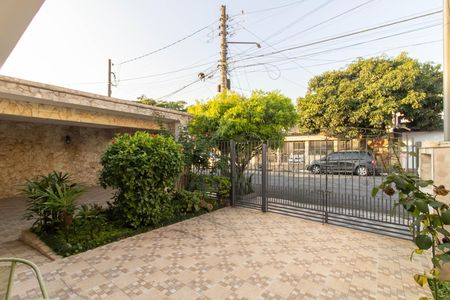 Casa para alugar com 295m², 3 quartos e 4 vagas Casa para alugar com 295m², 3 quartos e 4 vagasGaragem