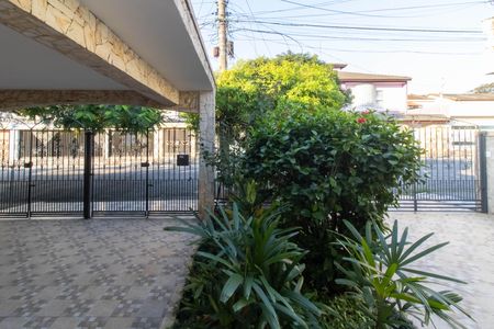 Casa para alugar com 295m², 3 quartos e 4 vagas Casa para alugar com 295m², 3 quartos e 4 vagasVista da Suíte 1