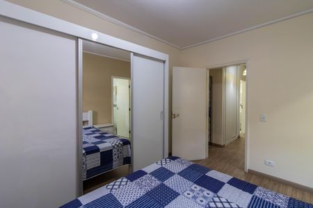 Casa para alugar com 295m², 3 quartos e 4 vagas Casa para alugar com 295m², 3 quartos e 4 vagasSuíte 1
