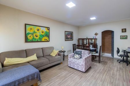 Sala de casa para alugar com 3 quartos, 295m² em Vila Galvão, Guarulhos
