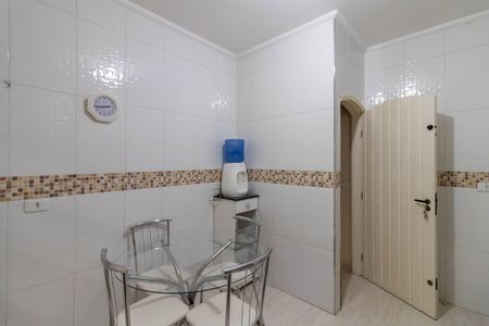 Casa para alugar com 295m², 3 quartos e 4 vagas Casa para alugar com 295m², 3 quartos e 4 vagasCozinha