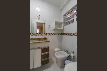 Casa para alugar com 295m², 3 quartos e 4 vagas Casa para alugar com 295m², 3 quartos e 4 vagasSuíte 2