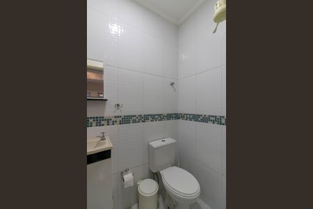 Casa para alugar com 295m², 3 quartos e 4 vagas Casa para alugar com 295m², 3 quartos e 4 vagasBanheiro de Serviço