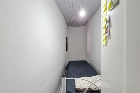 Quarto 2 de casa à venda com 2 quartos, 150m² em Jardim Lavinia, São Bernardo do Campo