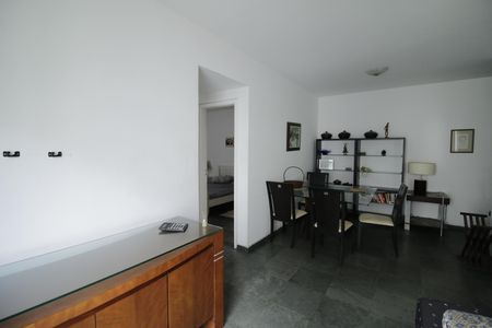 Apartamento para alugar com 65m², 2 quartos e 2 vagasSala