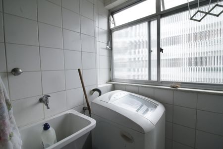 Apartamento para alugar com 65m², 2 quartos e 2 vagasÁrea de Serviço