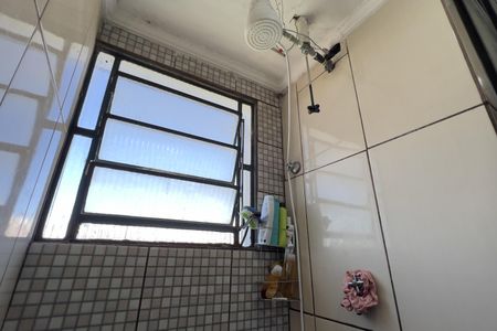 Apartamento para alugar com 47m², 2 quartos e 1 vaga Apartamento para alugar com 47m², 2 quartos e 1 vagaBanheiro