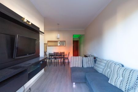 Apartamento para alugar com 70m², 3 quartos e 1 vaga
