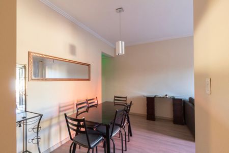 Apartamento para alugar com 70m², 3 quartos e 1 vaga