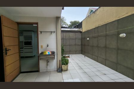 Casa de condomínio à venda com 380m², 5 quartos e 1 vaga