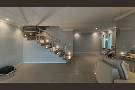 Casa de Condomínio à venda com 5 quartos, 380m² em Recreio dos Bandeirantes, Rio de Janeiro