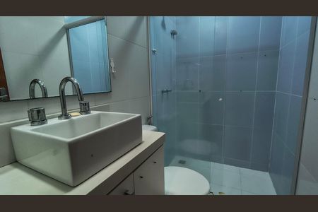 Casa de condomínio à venda com 380m², 5 quartos e 1 vaga