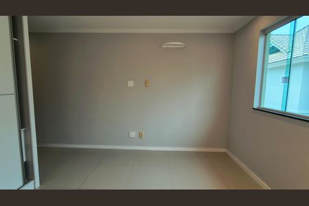 Casa de condomínio à venda com 380m², 5 quartos e 1 vaga