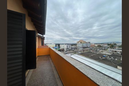 Apartamento para alugar com 140m², 3 quartos e sem vagaSacada