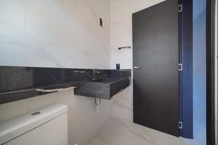 Casa para alugar com 60m², 2 quartos e 1 vagaBanheiro Social
