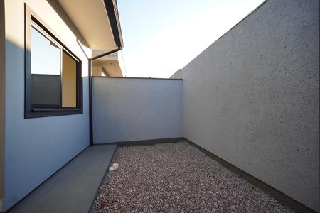 Casa para alugar com 60m², 2 quartos e 1 vagaÁrea externa