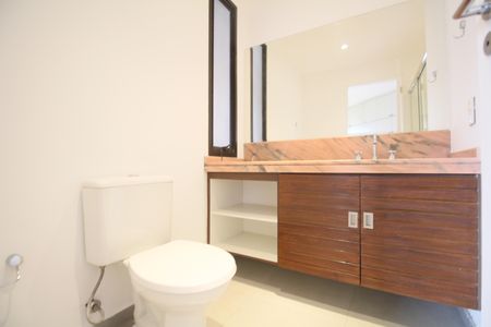 Apartamento para alugar com 263m², 3 quartos e 3 vagasBanheiro Suíte 2