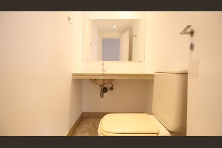 Apartamento para alugar com 263m², 3 quartos e 3 vagasLavabo