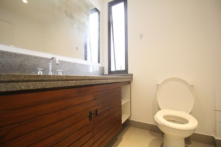 Apartamento para alugar com 263m², 3 quartos e 3 vagasBanheiro Suíte 3