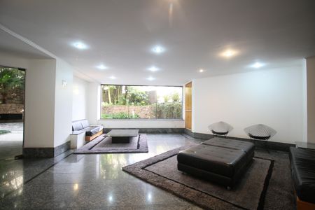 Apartamento para alugar com 263m², 3 quartos e 3 vagasÁrea comum - Salão de festas