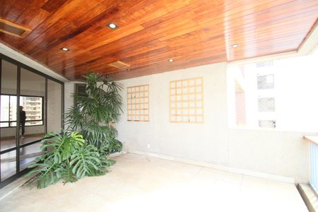 Varanda Sala de apartamento à venda com 3 quartos, 263m² em Vila Morumbi, São Paulo