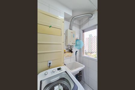 Apartamento à venda com 56m², 3 quartos e 1 vaga Apartamento à venda com 56m², 3 quartos e 1 vagaÁrea de Serviço