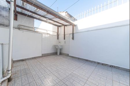 Casa para alugar com 90m², 2 quartos e 1 vaga Casa para alugar com 90m², 2 quartos e 1 vagaArea Gourmet - Lavanderia 2