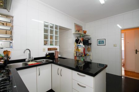 Apartamento para alugar com 125m², 3 quartos e 1 vaga Apartamento para alugar com 125m², 3 quartos e 1 vagaCozinha