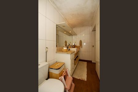Apartamento para alugar com 125m², 3 quartos e 1 vaga Apartamento para alugar com 125m², 3 quartos e 1 vagaBanheiro da Suíte