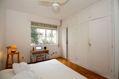 Apartamento para alugar com 125m², 3 quartos e 1 vaga Apartamento para alugar com 125m², 3 quartos e 1 vagaSuíte