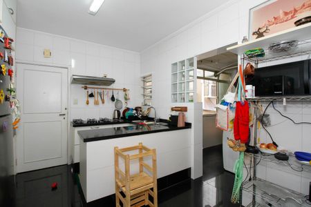 Apartamento para alugar com 125m², 3 quartos e 1 vaga Apartamento para alugar com 125m², 3 quartos e 1 vagaCozinha