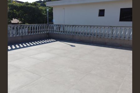 Casa à venda com 280m², 3 quartos e 12 vagasVaranda