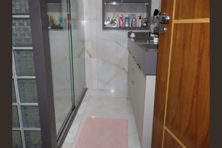 Casa à venda com 280m², 3 quartos e 12 vagasBanheiro da Suíte