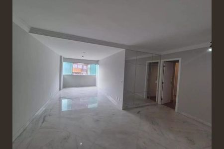 Apartamento para alugar com 150m², 4 quartos e 3 vagas Apartamento para alugar com 150m², 4 quartos e 3 vagasSala