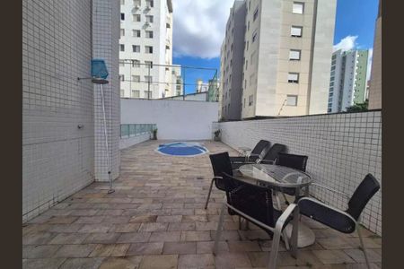 Apartamento para alugar com 150m², 4 quartos e 3 vagas Apartamento para alugar com 150m², 4 quartos e 3 vagasCozinha