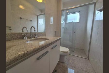 Apartamento para alugar com 150m², 4 quartos e 3 vagas Apartamento para alugar com 150m², 4 quartos e 3 vagasBanheiro