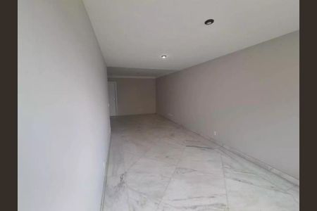 Apartamento para alugar com 150m², 4 quartos e 3 vagas Apartamento para alugar com 150m², 4 quartos e 3 vagasSala