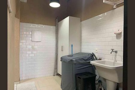 Casa à venda com 187m², 2 quartos e 1 vaga