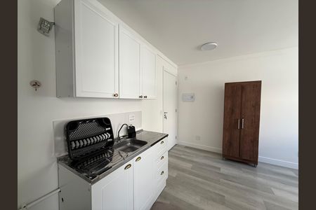 Apartamento para alugar com 2 quartos, 32m² em Campos Elíseos, São Paulo