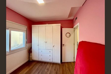 Casa de condomínio para alugar com 211m², 4 quartos e 4 vagas Casa de condomínio para alugar com 211m², 4 quartos e 4 vagasQuarto 1