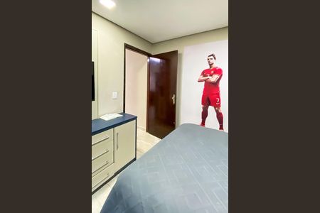 Casa à venda com 180m², 4 quartos e 2 vagasQuarto de Serviço