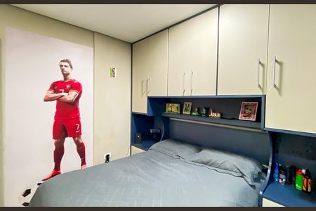 Casa à venda com 180m², 4 quartos e 2 vagasQuarto de Serviço