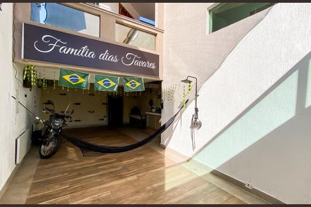 Casa à venda com 180m², 4 quartos e 2 vagasGaragem 