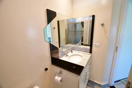 Apartamento para alugar com 110m², 3 quartos e 2 vagasBanheiro Social