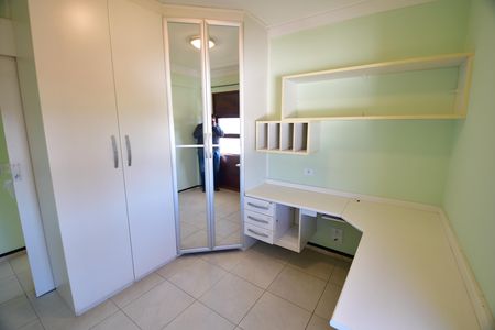 Apartamento para alugar com 110m², 3 quartos e 2 vagasQuarto 2